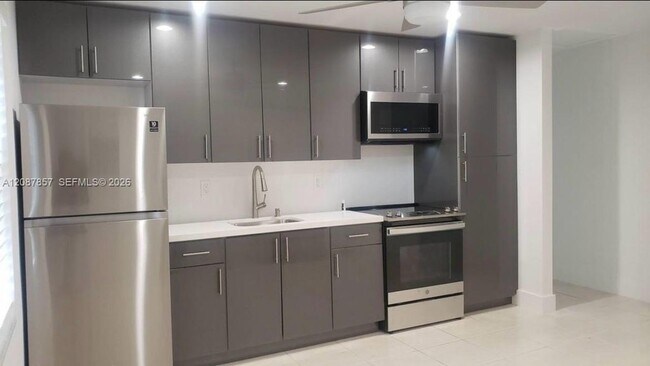 Foto del edificio - 3766 SW 27th Terrace