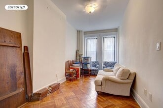 Building Photo - 8 W 90th St