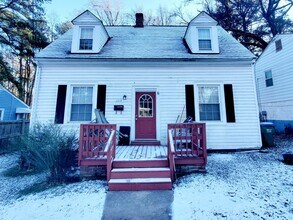 Building Photo - 2418 Ruffin Rd