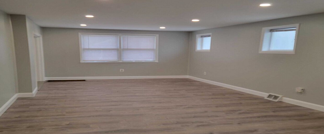 127 Delaware Ave, Mount Ephraim, NJ 08059 House Rental in Mount