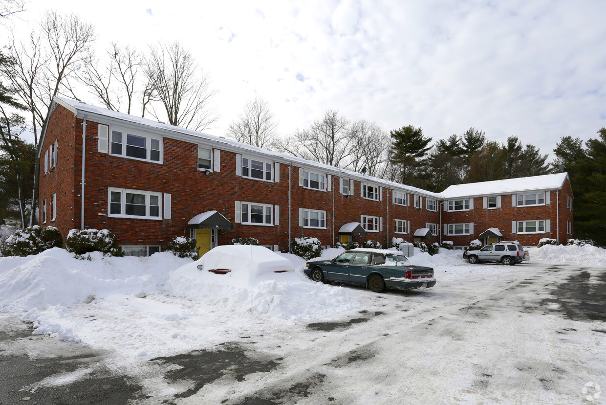 Colonial Apartments - Apartments in Abington, MA | Apartments.com