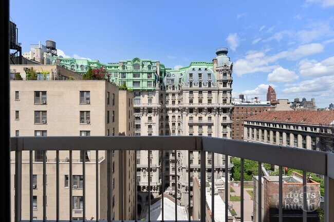 Foto del edificio - 201 W 72nd St