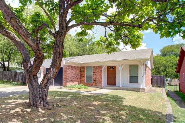 Building Photo - Available in July! White Settlement Living at Its Best | 4 Bedrooms, 2 Baths & Large Backyard