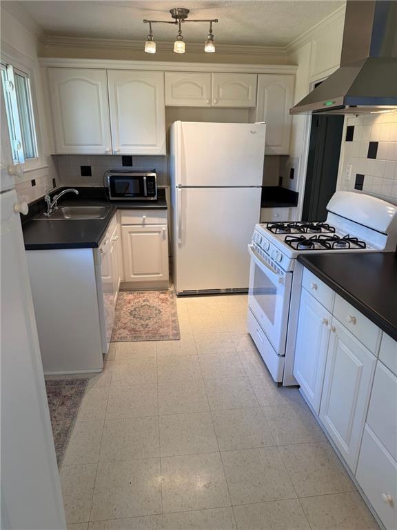 Foto del edificio - 2961 Parkridge Dr NE