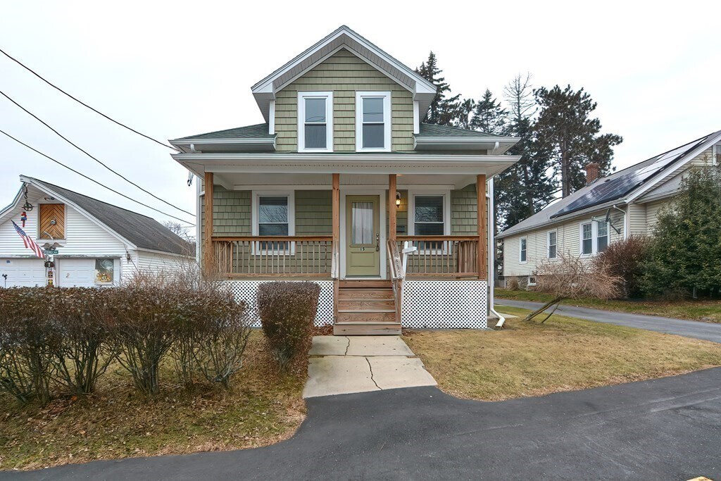 Front exterior - 15 Dell Ave