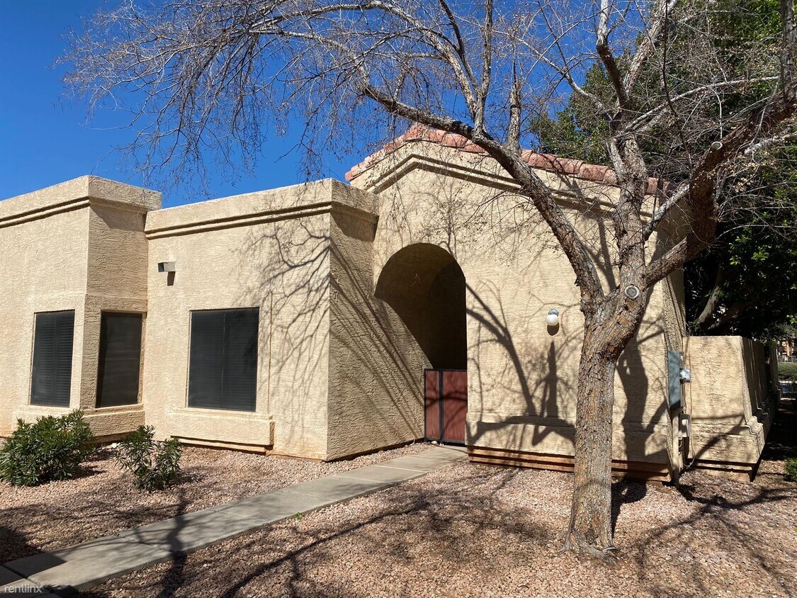 1111 W Summit Pl, Chandler, AZ 85224 Townhouse for Rent in Chandler