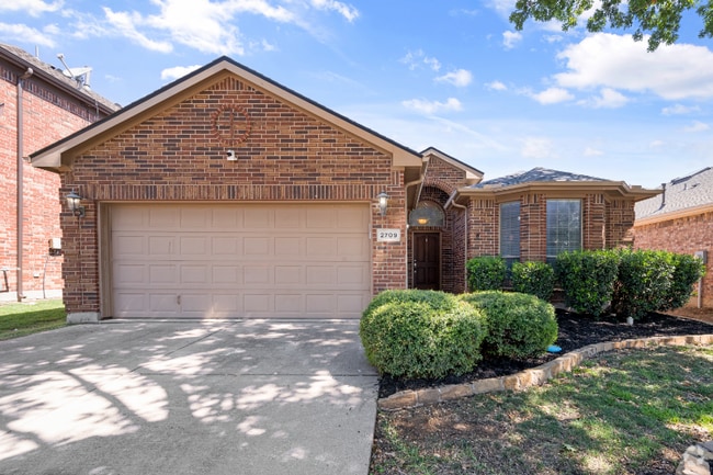 Building Photo - 2709 Twinflower Dr