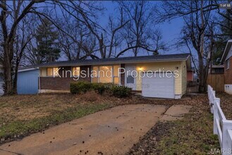 Building Photo - 10229 Edgefield Dr
