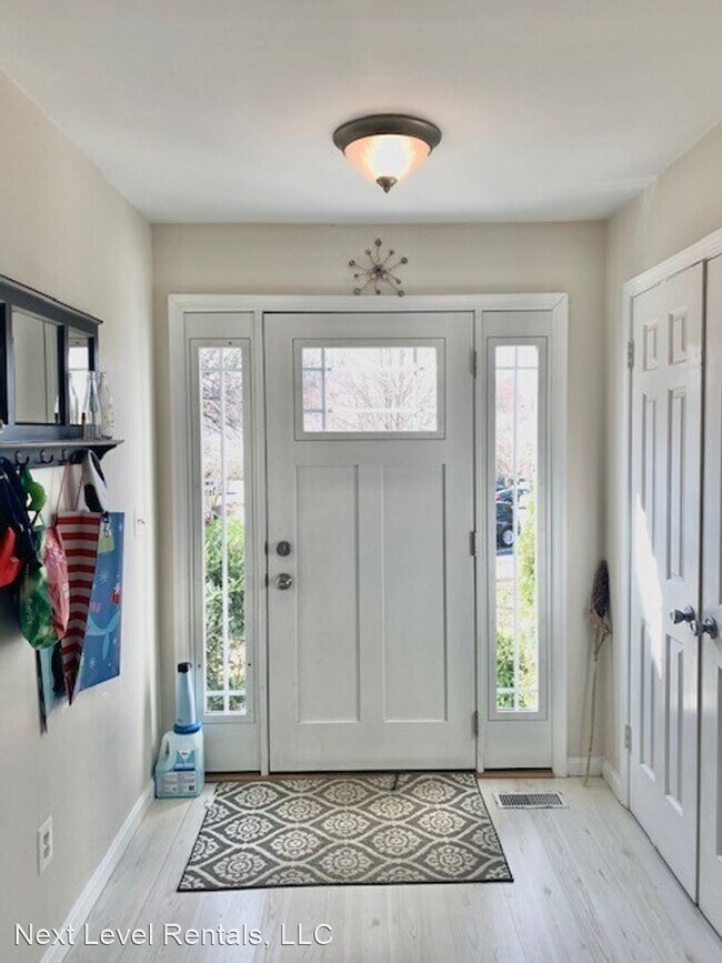 Foto del edificio - 3 br, 2.5 bath House - 17033 Catalpa Ct