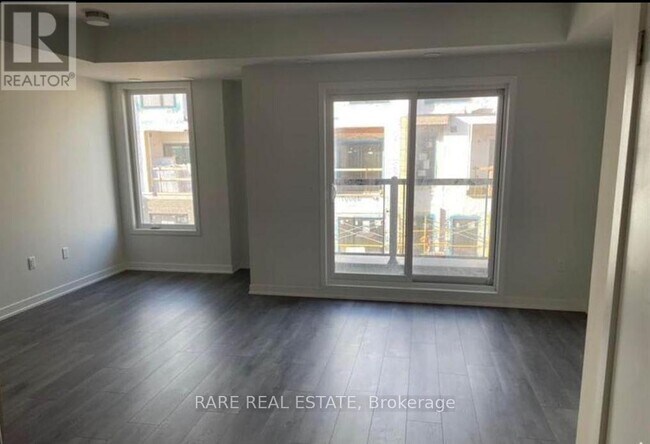 Photo du bâtiment - 3429 Ridgeway Dr