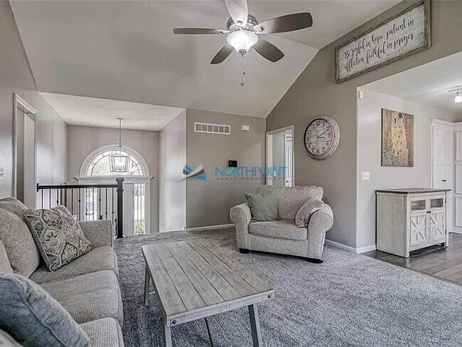 Foto del edificio - Gorgeous 4 bedroom, 3 bath home in Spring ...