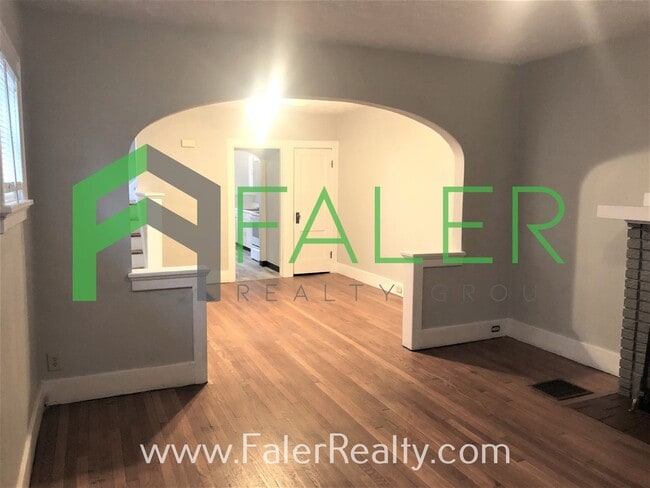 Photo - 1725-1727 Brookline Apartment