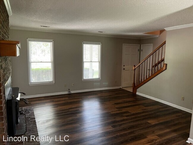 Foto del edificio - 4 br, 2 bath House - 190 Webb Dr