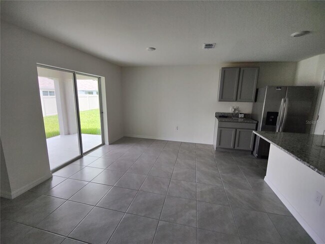Foto del edificio - 6921 SE 112th St