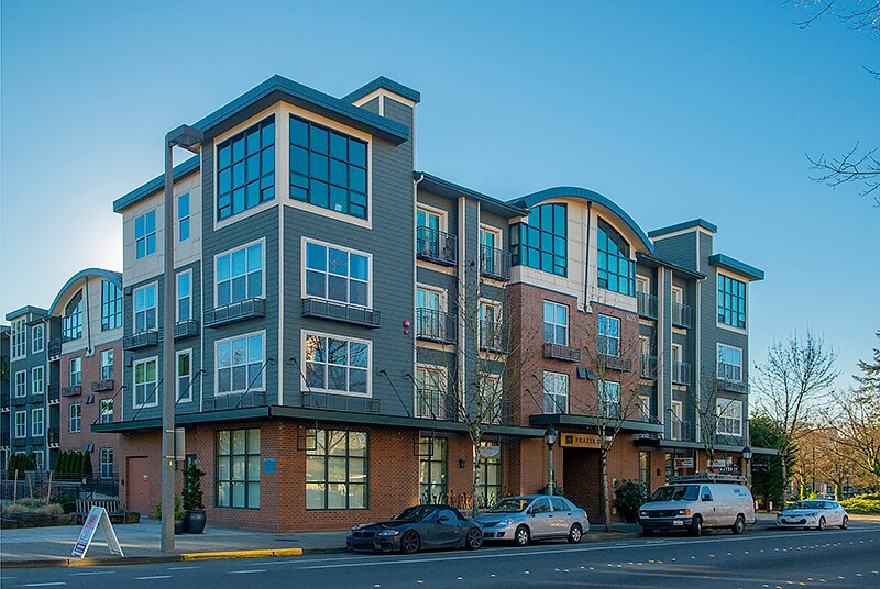 Frazier Court Condominiums - 16275 NE 85th St
