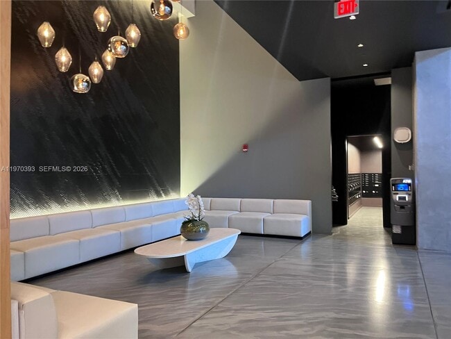 Foto del edificio - 151 SE 1st St