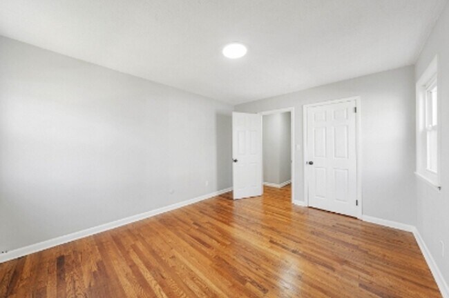 Foto del edificio - 1213 Roselle St