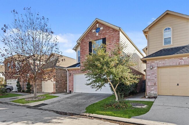 Building Photo - 8051 Villa De Norte St