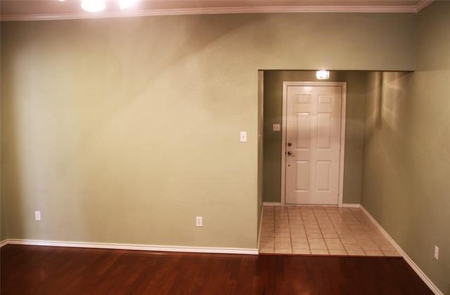 Building Photo - 7912 Buttercup Cir N