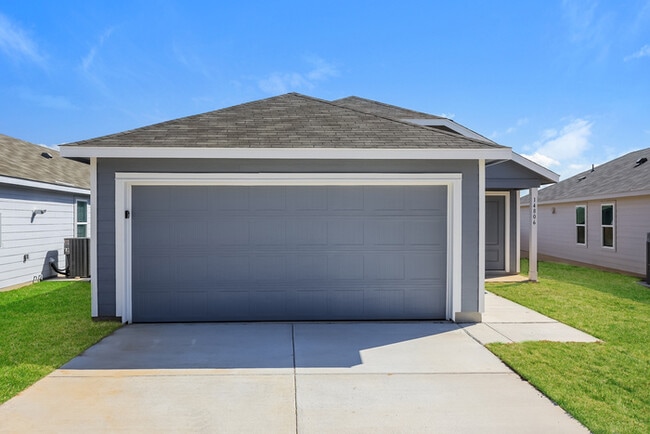 Building Photo - 14806 Warwick Shire