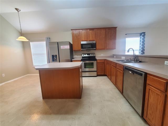 Building Photo - 2817 Bentwood Way