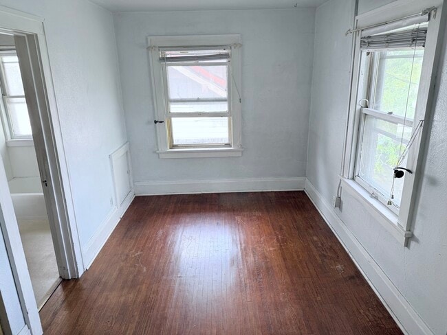 Bedroom - 430 E. Jefferson Street