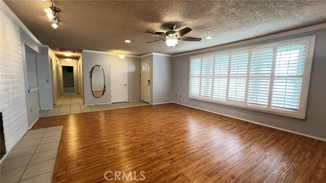 Foto del edificio - 11465 Orange Grove St