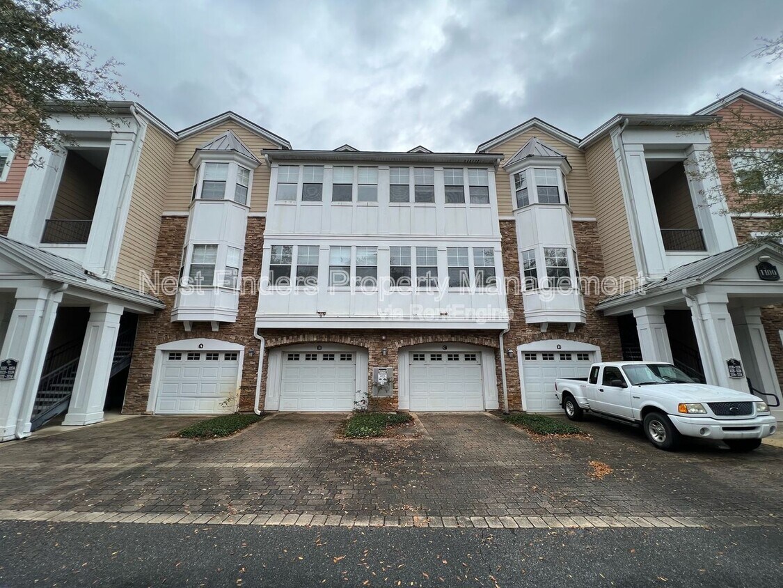 Foto principal - 8550 Touchton Rd