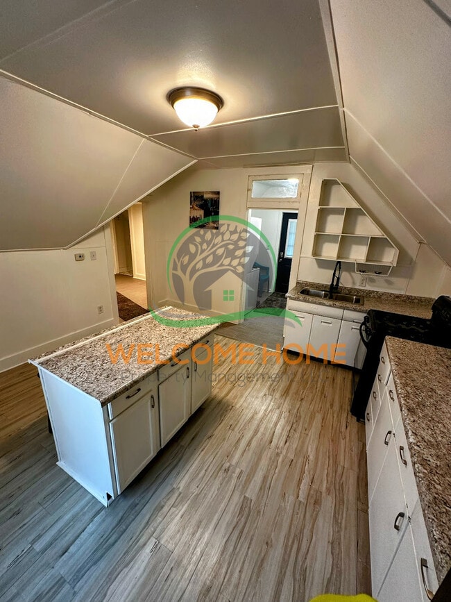 Foto del edificio - 19TH ST