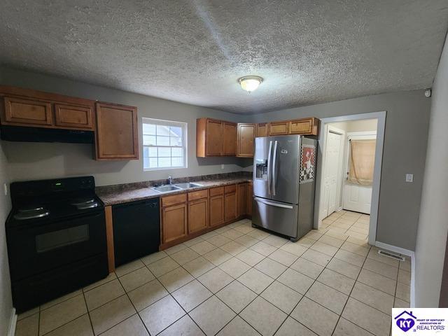 Building Photo - 809 Hawkins Dr