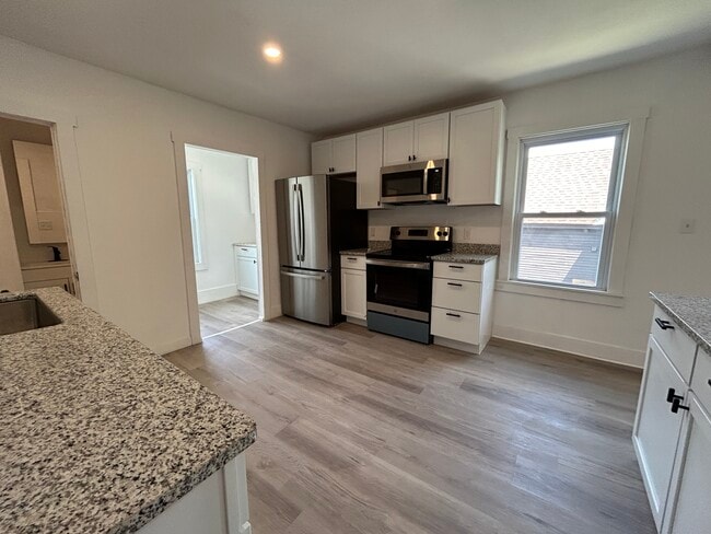 Kitchen - 174 Church St