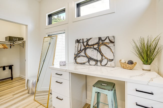 Building Photo - 3381 Pinole Valley Rd