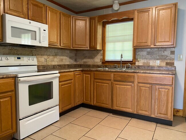 Foto del edificio - 91 Edenwood Dr