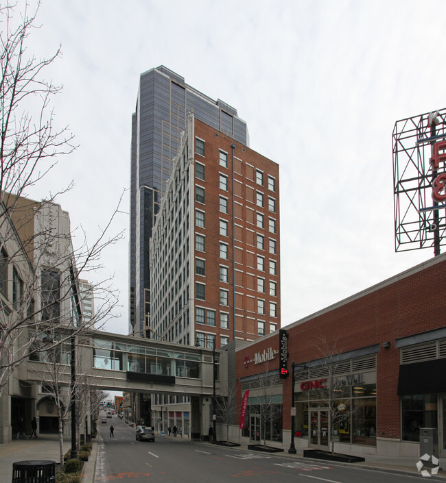 Building Photo - Chambers Lofts