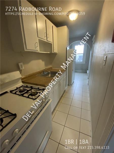 Building Photo - 7274 Radbourne Rd