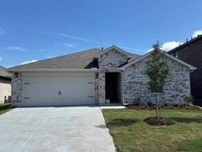 Building Photo - 1308 McCasland Dr