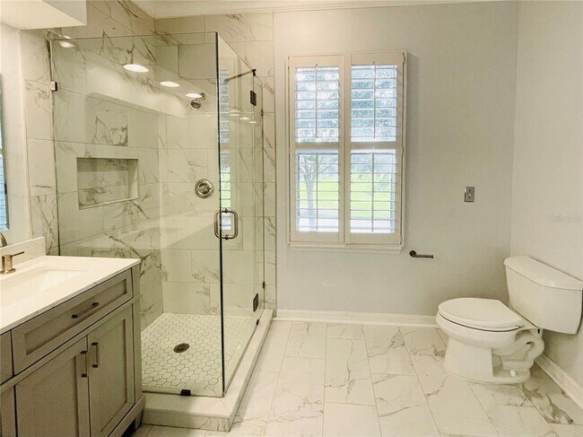 Foto del edificio - 622 Wisteria Ln