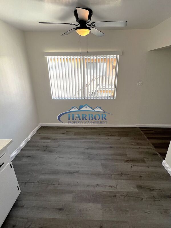 Foto del edificio - 4358 W 142nd St