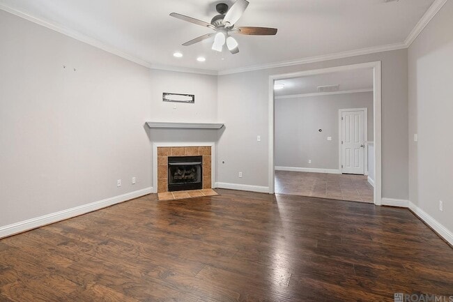 Building Photo - 809 Summer Breeze Dr