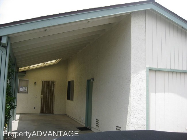 Building Photo - 1049 Plover Way