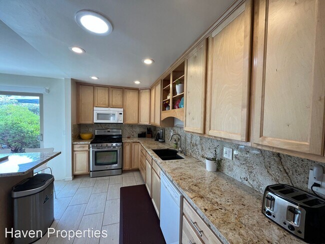 Foto del edificio - 3 br, 2 bath House - 81 Encanto Ln.