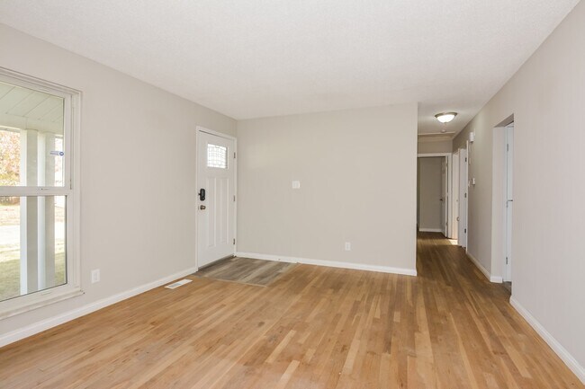 Foto del edificio - 1760 Flordawn Dr