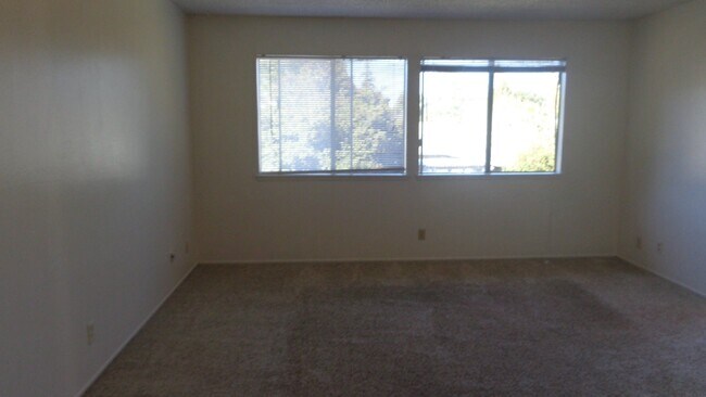 Foto del edificio - 2 Bedroom Condo