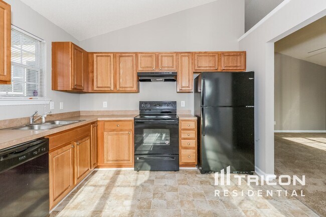 Foto del edificio - 429 Legend Oaks Dr
