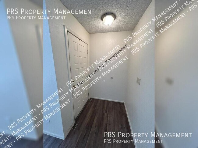 Foto del edificio - 3226 N Sycamore Pl