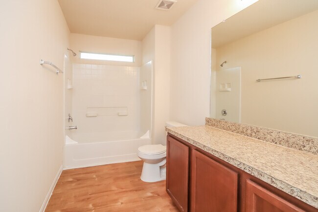 Foto del edificio - 12634 Wild Columbine Rd