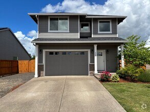 Building Photo - 720 N Fir Lp