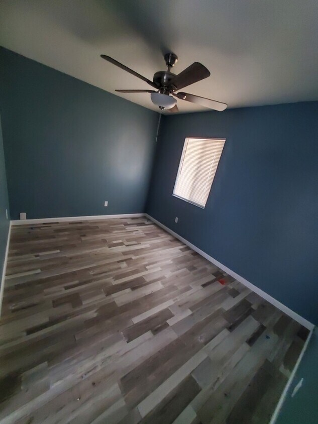 Foto principal - 1015 4th St