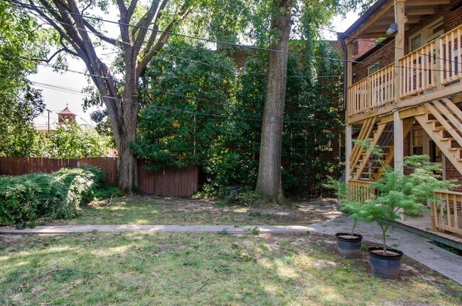 Foto del edificio - 3106 Hanover Ave