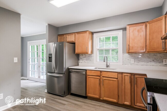 Foto del edificio - 2300 Timbercrest Drive, District Heights, ...